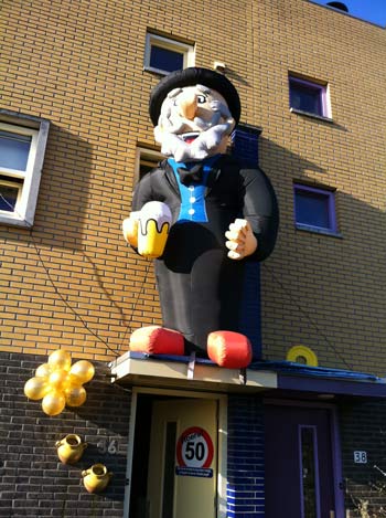 Abraham Pop Cartoon - http://www.abraham-en-sarah-verhuur-houten.nl