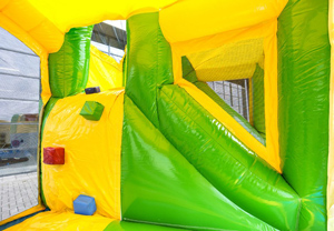 Springkussen Jungle Glijbaan - www.springkussen-huren-utrecht.nl